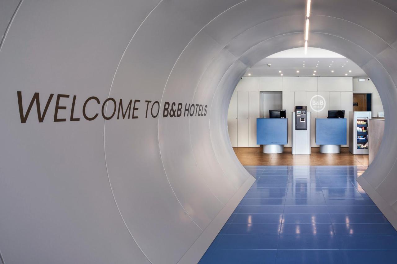 B&B Hotel Madrid Aeropuerto T1 T2 T3 Luaran gambar