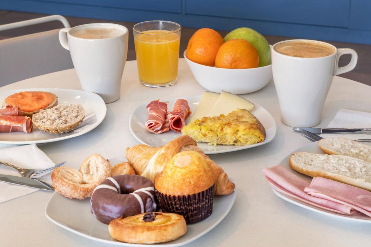 B&B Hotel Madrid Aeropuerto T1 T2 T3 Luaran gambar