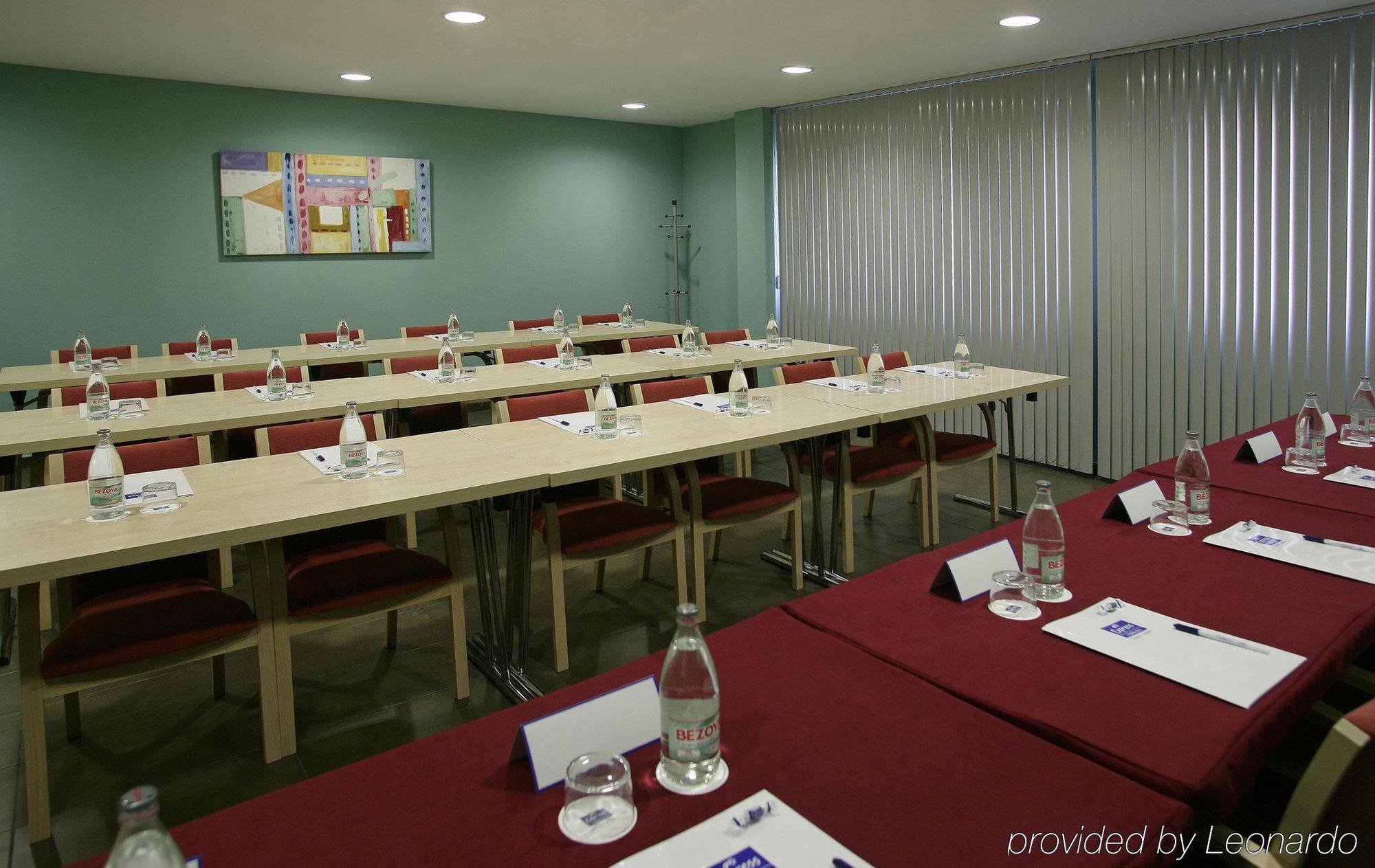 B&B Hotel Madrid Aeropuerto T1 T2 T3 Kemudahan gambar