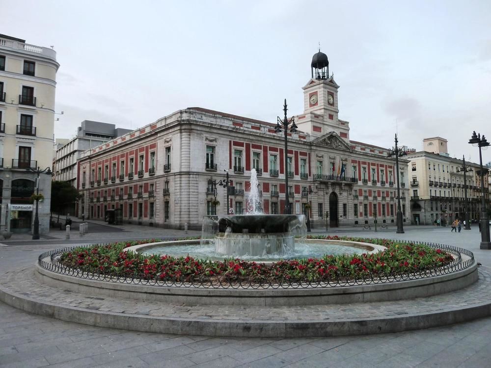 B&B Hotel Madrid Aeropuerto T1 T2 T3 Luaran gambar
